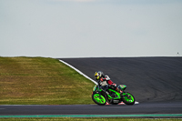 donington-no-limits-trackday;donington-park-photographs;donington-trackday-photographs;no-limits-trackdays;peter-wileman-photography;trackday-digital-images;trackday-photos